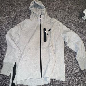 Women’s Nike Gray Nike tech fleece